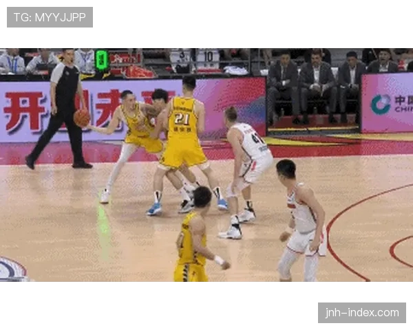 篮球防守规则详细解读如何界定合法防守与犯规行为的界限 篮球防守规则详细解读如何界定合法防守与犯规行为的界限